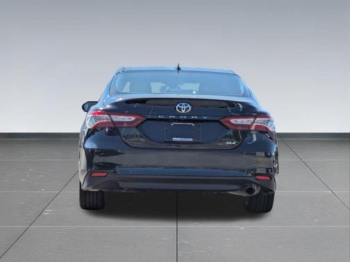 2020 Toyota Camry XLE