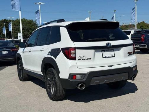2023 Honda Passport AWD TrailSport