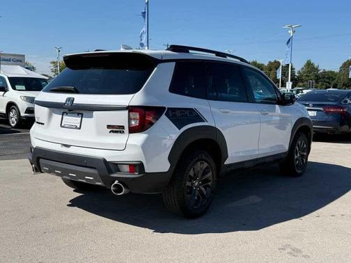2023 Honda Passport AWD TrailSport