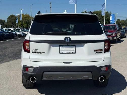 2023 Honda Passport AWD TrailSport