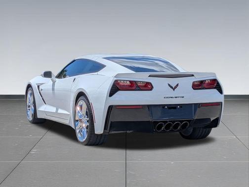 Arctic White 2017 Chevrolet Corvette Stingray