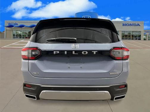 2026 Honda Pilot Touring 8-Passenger