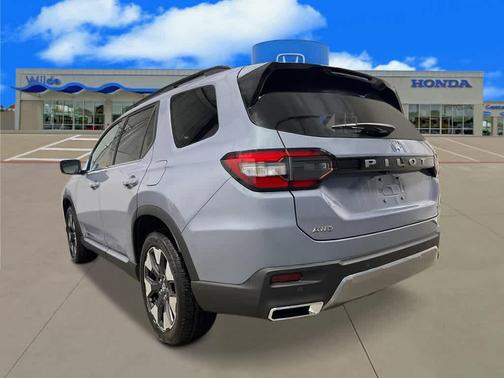 2026 Honda Pilot Touring 8-Passenger