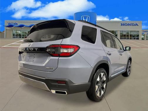 2026 Honda Pilot Touring 8-Passenger
