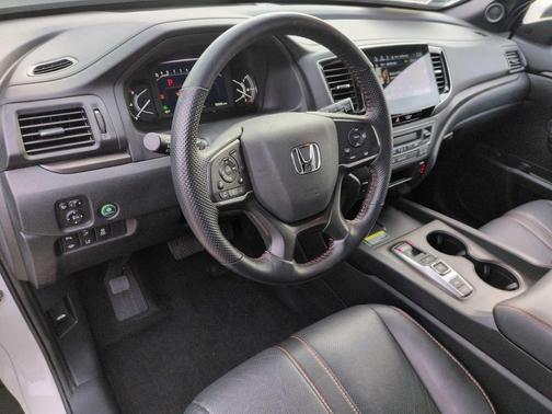 2024 Honda Passport AWD TrailSport