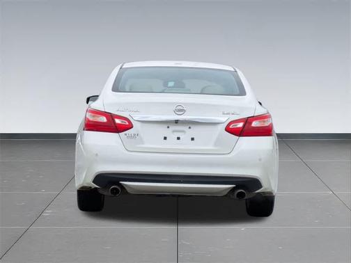 2016 Nissan Altima 3.5 SL