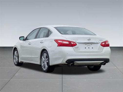 2016 Nissan Altima 3.5 SL