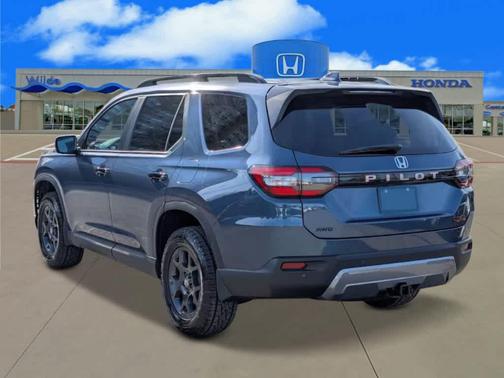 2026 Honda Pilot TrailSport