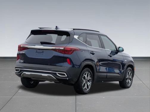 2023 Kia Seltos EX