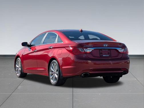 2013 Hyundai SONATA SE