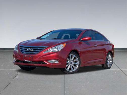 2013 Hyundai SONATA SE