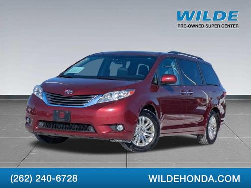 2016 Toyota Sienna XLE