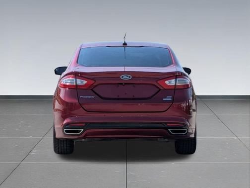 RUBY RED TINTED CLEARCOAT 2014 Ford Fusion SE