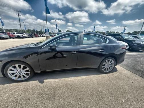 2025 Mazda Mazda3 FWD w/Preferred Package