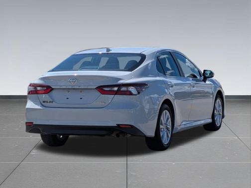 Ice Edge 2024 Toyota Camry LE