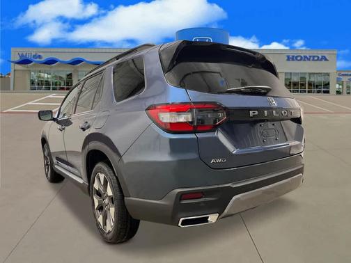 2026 Honda Pilot Touring 8-Passenger