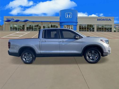Solar Silver Metallic 2026 Honda Ridgeline TrailSport