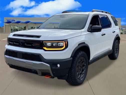 Platinum White Pearl 2026 Honda Passport AWD TrailSport Elite Blackout SUV