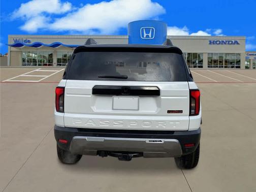 Platinum White Pearl 2026 Honda Passport AWD TrailSport Elite Blackout