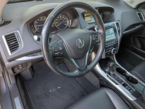 2018 Acura TLX Base