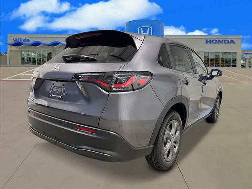 Modern Steel Metallic 2027 Honda HR-V LX