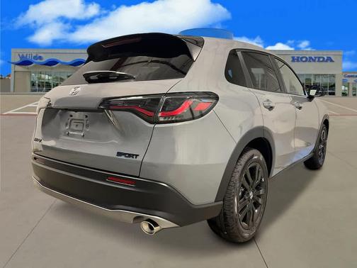 Urban Gray Pearl 2027 Honda HR-V Sport