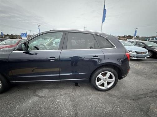 2012 Audi Q5 2.0T Premium Plus