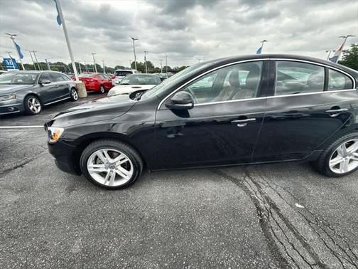 2015 Volvo S60 T5 Premier