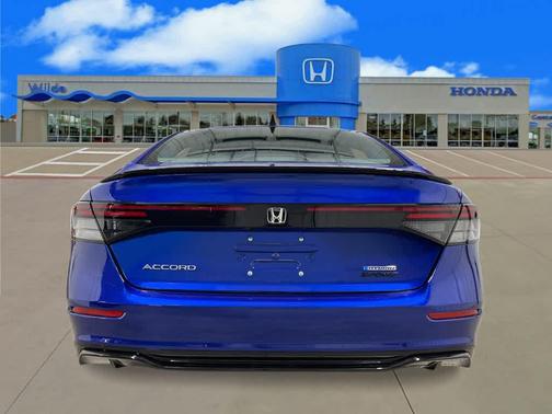 2025 Honda Accord Hybrid Base