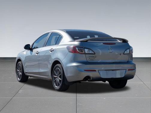2013 Mazda Mazda3 i SV