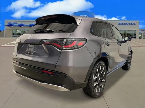 Modern Steel Metallic 2027 Honda HR-V EX-L
