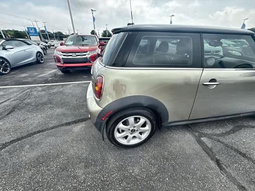 2009 MINI Cooper Base