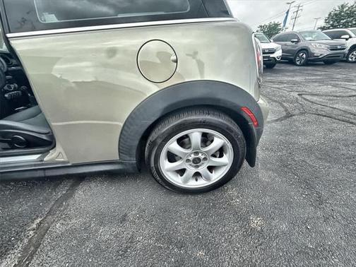 2009 MINI Cooper Base