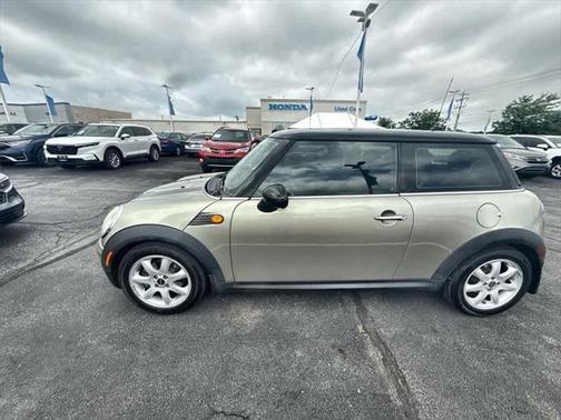 2009 MINI Cooper Base