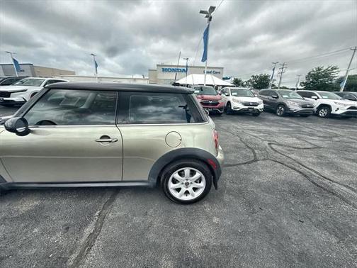 2009 MINI Cooper Base
