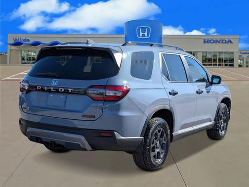 2026 Honda Pilot TrailSport
