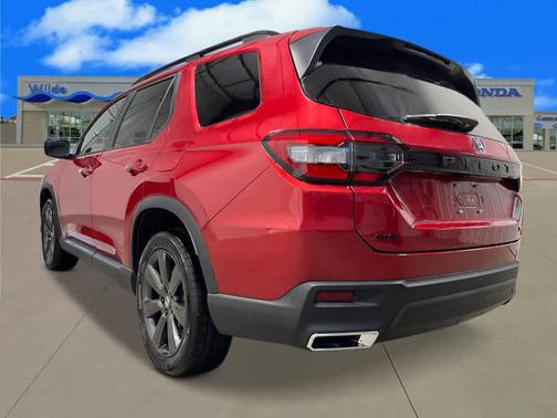 2025 Honda Pilot Sport