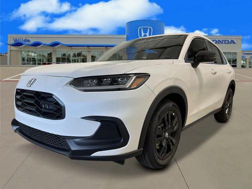 Platinum White Pearl 2027 Honda HR-V Sport