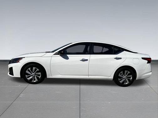 2024 Nissan Altima S FWD