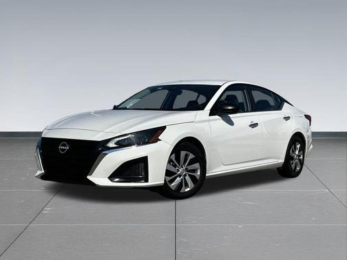 2024 Nissan Altima S FWD