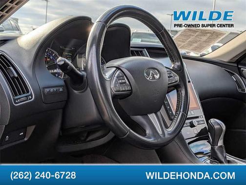 Liquid Platinum 2017 INFINITI Q50 3.0t Signature Edition Sedan