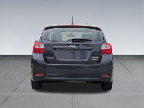 2015 Subaru Impreza 2.0i