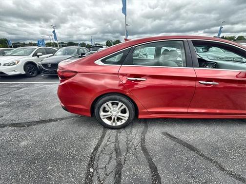2019 Hyundai SONATA SEL