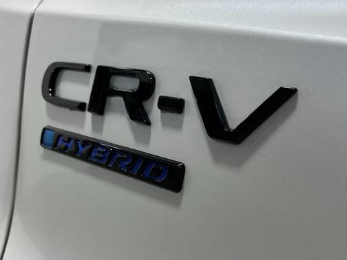 Platinum White Pearl 2026 Honda CR-V Hybrid TrailSport AWD