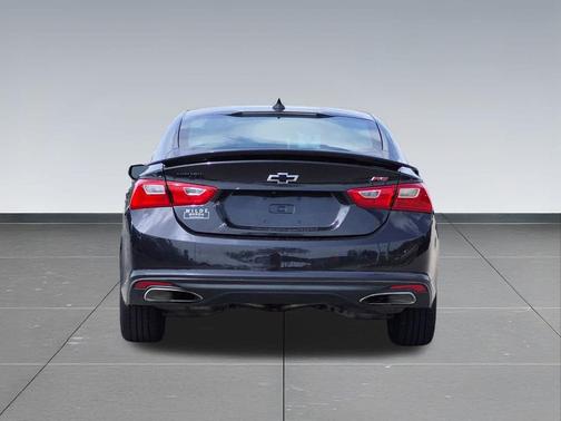 Dark Ash Metallic 2022 Chevrolet Malibu FWD RS
