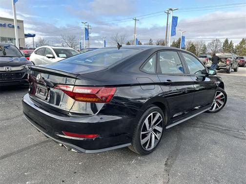 2019 Volkswagen Jetta GLI 2.0T S