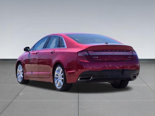 RUBY RED METALLIC TINTED CLEAR 2016 Lincoln MKZ Base