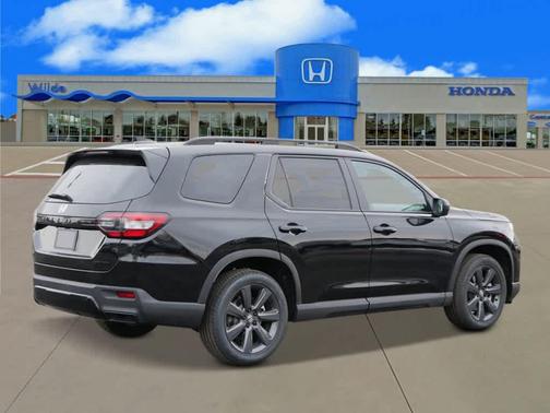 Crystal Black Pearl 2026 Honda Pilot Sport