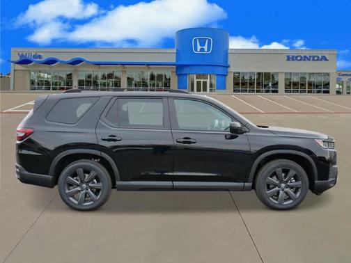 Crystal Black Pearl 2026 Honda Pilot Sport