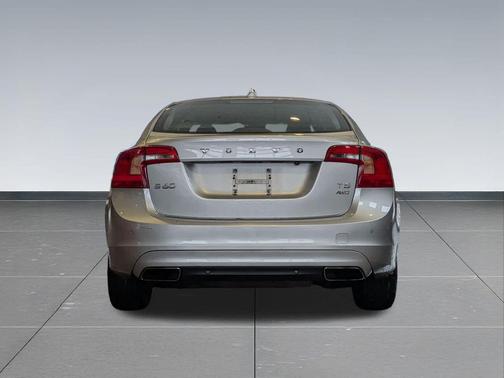2016 Volvo S60 T5 Premier